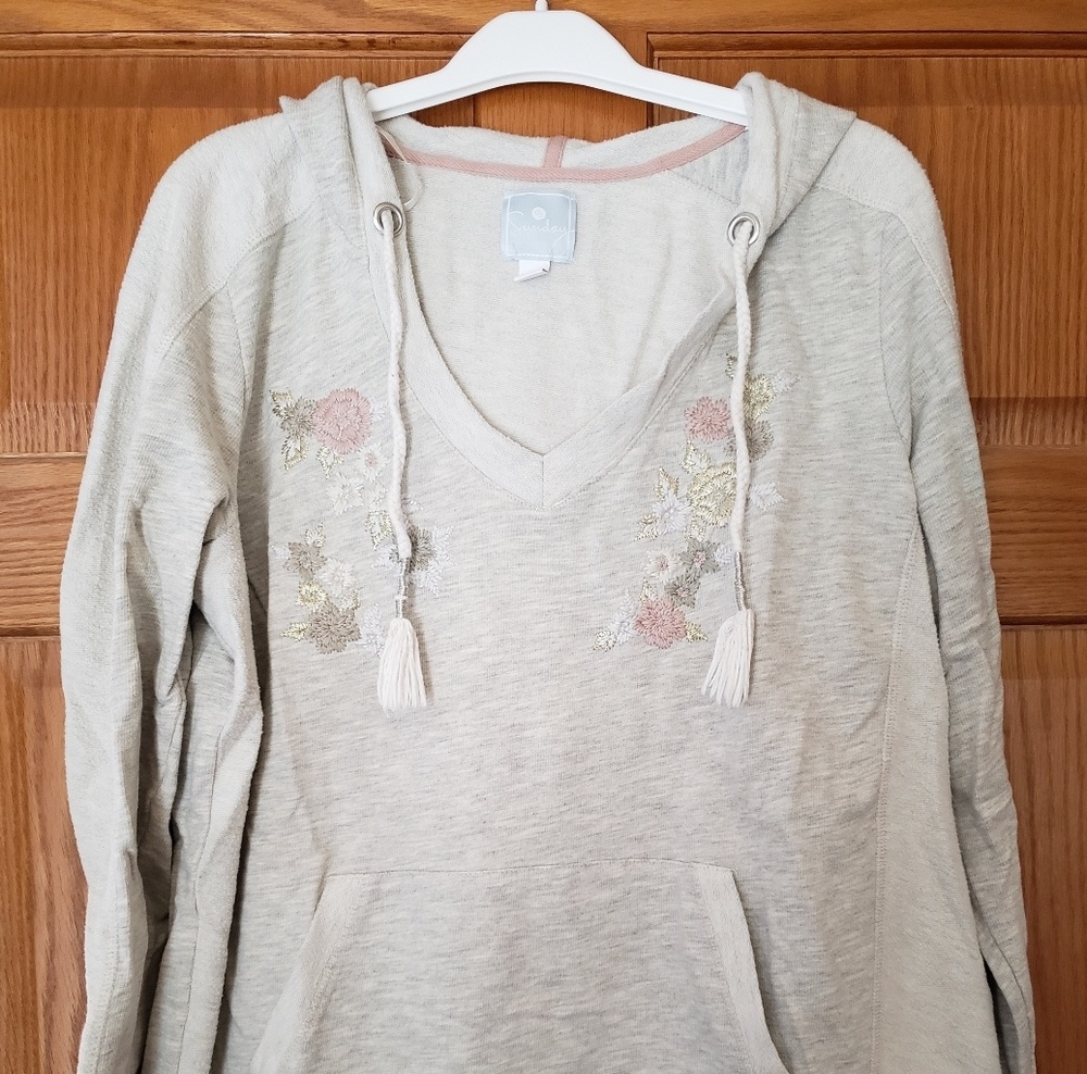 Dressbarn Embroidered Sweatshirt
